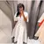 Vestido Bella Vibe – Feminino Longo com Botões e Decote V Minimalista na internet