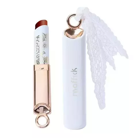 Labial mate de terciopelo resistente al agua