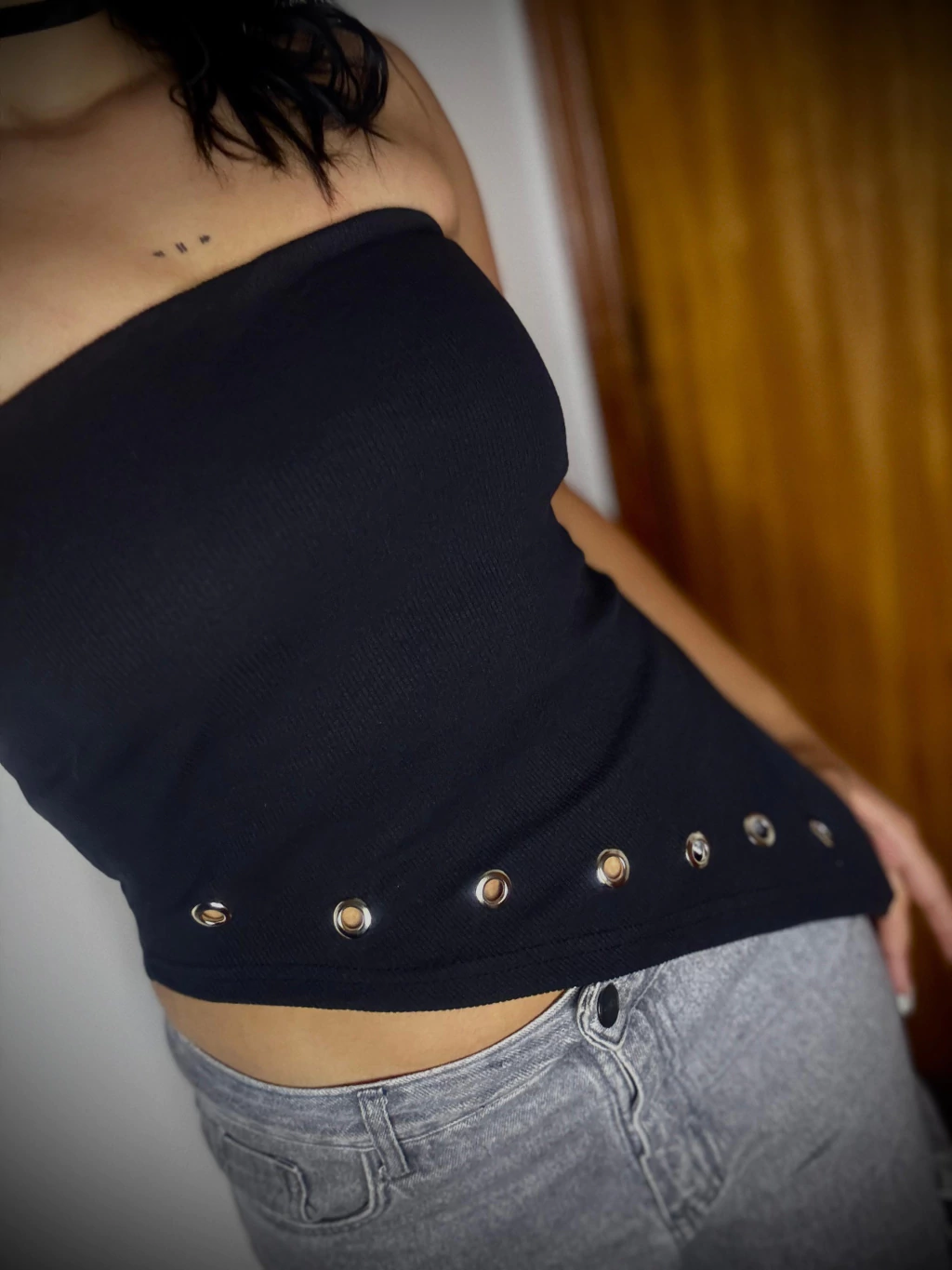 Top Tomara que Caia Feminino com Ilhoses – Cropped Ribana Streetwear STYPS