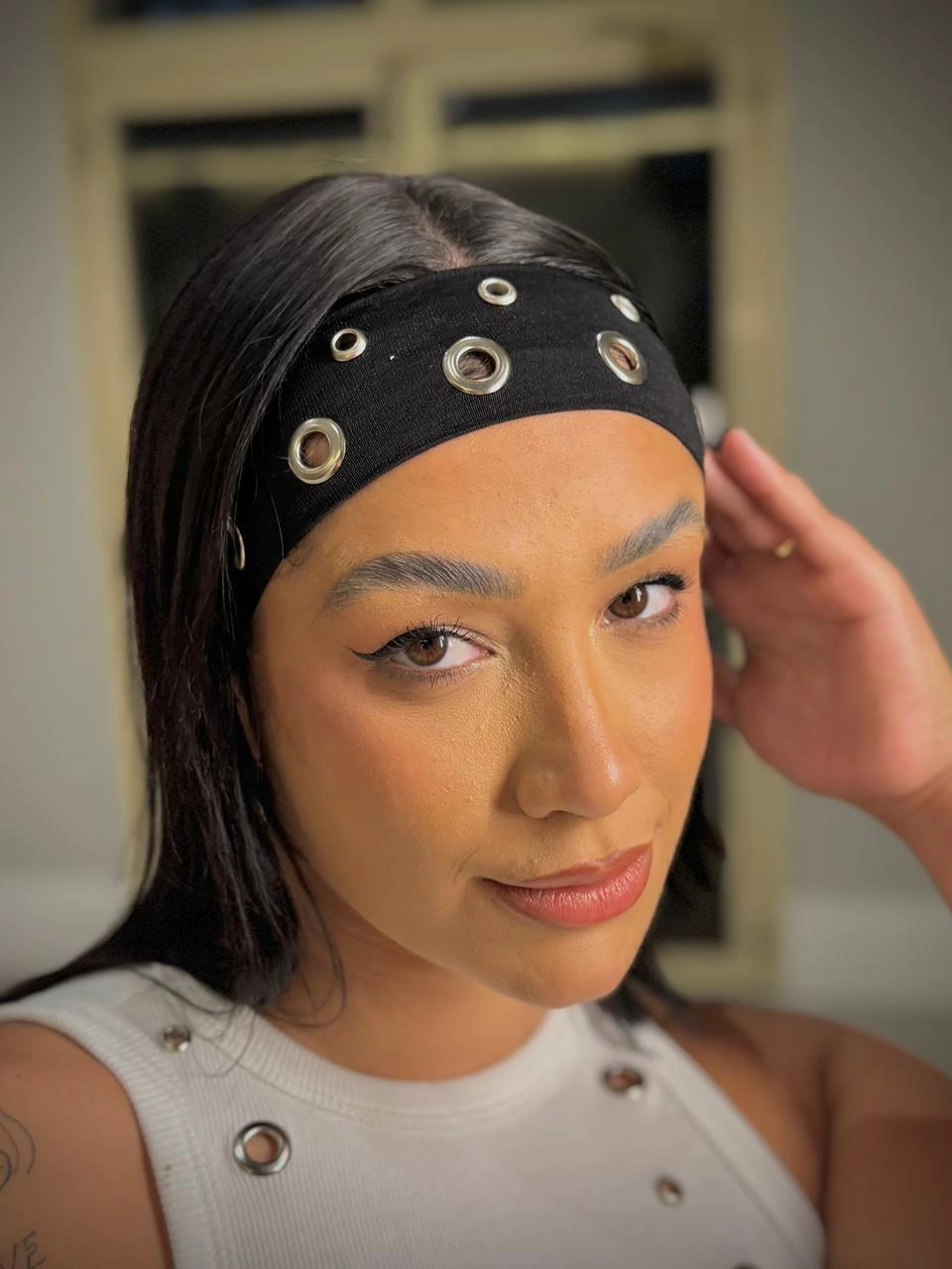 Faixa de Cabelo com Mix de Ilhós em Metal