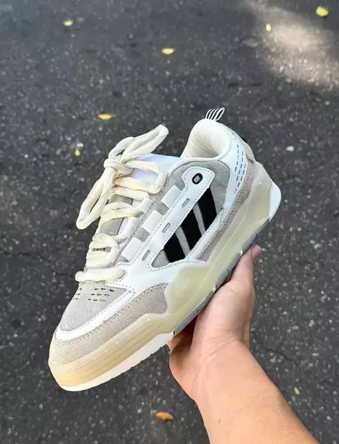 Adidas 2000