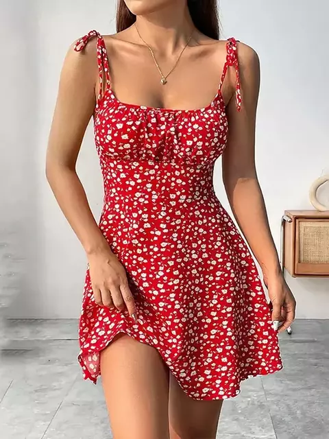 Vestido de Praia Curto Floral – Look Fresco, Charmoso e Feminino para Dias Quentes