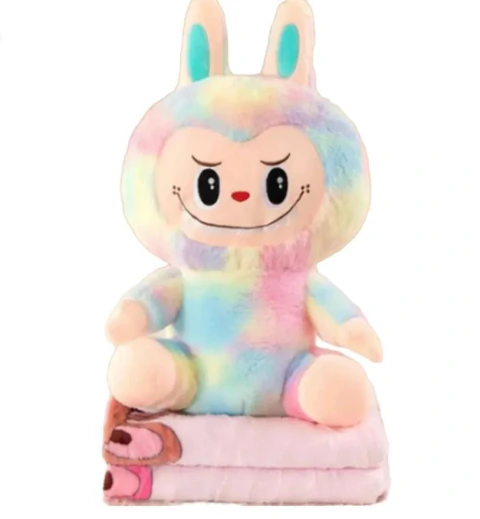 PELUCHE LABUBU CON MANTA 45 CM en internet