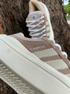 Adidas x Bad Bunny Creme - Dripin