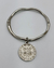 Bracelete Prateado de São Bento Prateado na internet