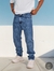 Pantalón Mom en internet