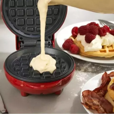 Mini Maquina de waffle maker com superfície antiaderente