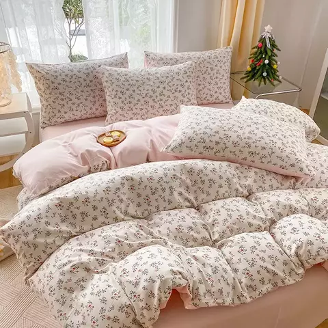 Conjunto Capa de Edredom Floral 3 Peças – Estampa de Plantas em Coração + 2 Fronhas
