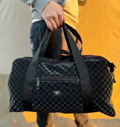 Bolso Deportivo De Viaje Andorra Tramada Seul Patricios - comprar online