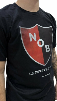Remera Escudo Newell s Old Boys en internet
