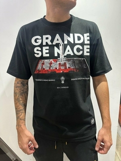 Imagen de Remera Grande se Nace Huracan