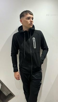 Conjunto Deportivo Termo Negro