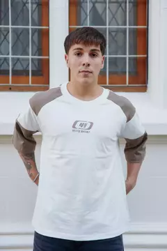 Remera Barrie (Elegi tu color)