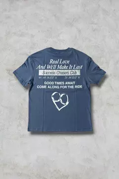 Remera Belgrado (Elegi tu color) en internet