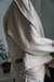 Hoodie Bordado Yoga Mood Crema - comprar online