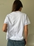 Remera El Mundo Del Revés Blanca - Feria Bajo Costo