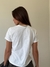 Remera Flamé Skyline Blanca Segunda seleccion, falla minina en parte de adelante en internet