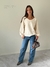 Imagen de Sweater Premium Cuello Escotado En "V" Crema