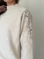 Sweater Tejido Premium Hombreras Bordadas Crema - Feria Bajo Costo