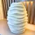 Vaso Coral Branco Off White em Cerâmica - 28x18cm