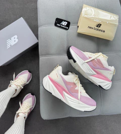 New balance FuelCell rebel V5 Premium - comprar online