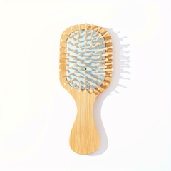 Cepillo de Bambú – Cuidado Natural con Estilo - comprar en línea