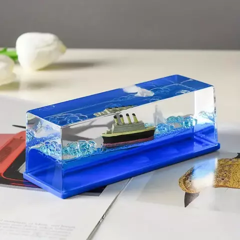 Decoración De Escritorio Titanic Líquido Acrílico Azul