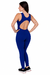 Macacão legging desenvolvido com tecido tecnológico, oferecendo conforto extremo, ação anti suor e tecnologia anti amassado. Modela o corpo, garante liberdade de movimento e mantém você sempre estilosa e confiante — seja no treino ou no dia a dia.