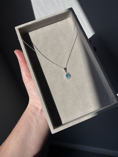 COLAR PINGENTE GOTA AZUL - comprar online