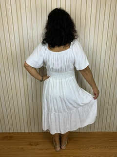 Vestido Aline na internet