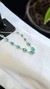 Conjunto Choker e Brincos Zircônias Verdes Detalhes Cravejados Banho Ródio - New Sellena Semijoias 