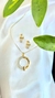 Conjunto Colar Pingente Redondo Vazado e Brincos Click Detalhes Cravejados Banhado à Ouro 18k - comprar online