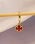 Argolinha Click Trevo Cristal Vermelho Banhado à Ouro na internet