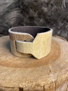 PORTA CUIA REGULÁVEL EM COURO CRU LISO 4 CM - Querência do Mate