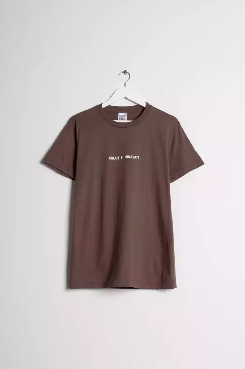 Remera regular "create & innovate" - comprar online
