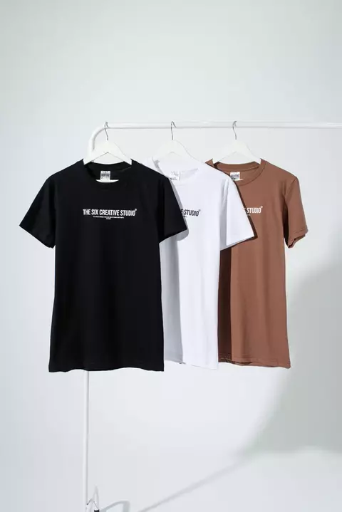 Remera regular THE SIX - comprar online