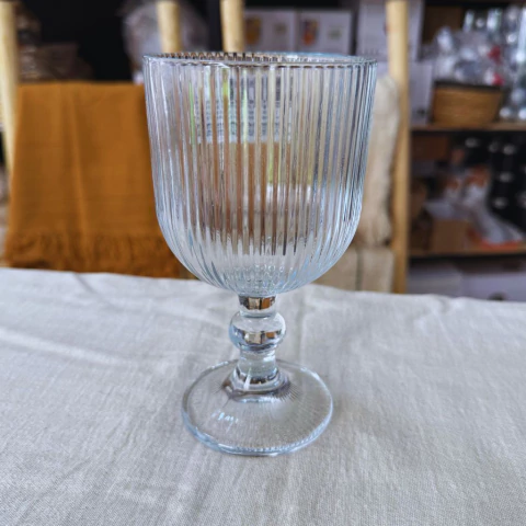 Copa rayada transparente – 370 ml