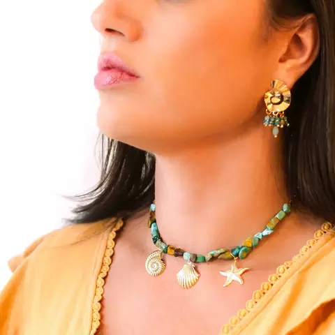 Brinco Caracol Dourado e Zircônia Azul Banhado a Ouro