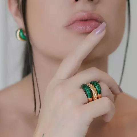 Conjunto de Brinco e Anel Zircônia Esmeralda Banho em Ouro - Tamanho 20