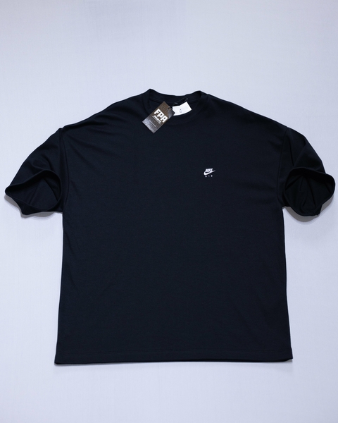 Camiseta Oversized Nike Zero Gravity