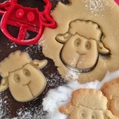 Cortador de Biscoito Pasta Americana Biscuit Ovelha 7 cm CT10495