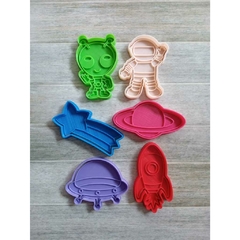 KIt com 6 Cortadores de Biscoito Pasta Americana Biscuit Espaço CT10904T