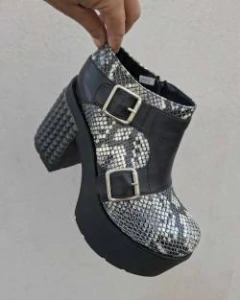 botas - comprar online