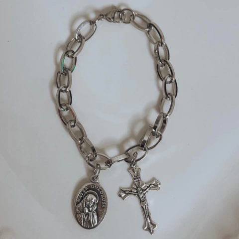 Cadeia de Consagração - N.S das Dores - Modelo 04