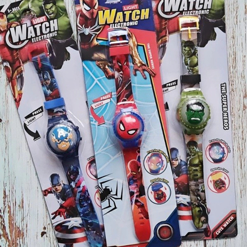 RELOJ INFANTIL (TAPA-LUZ) HULK