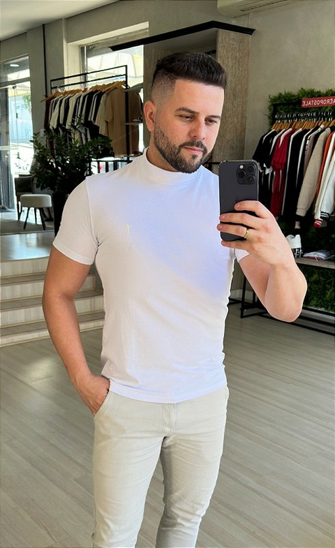 CAMISETA GOLA MEDIA ZIP OFF BRANCO