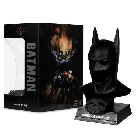 Mcfarlane Dc Direct Prop Replica: Batman And Robin - Batman Capucha Escala 1/3