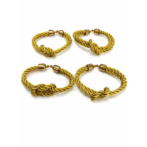 Conjunto Com 4 Aneis Porta Guardanapo de No Entrelaço Dourado Mesa Posta