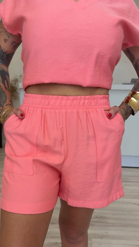 SHORTS ROSA CHICLETE