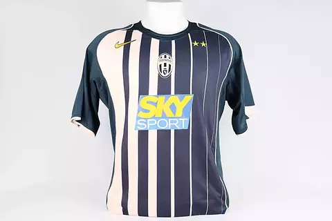 Juventus 2004/05 Third Nike [G] - comprar online